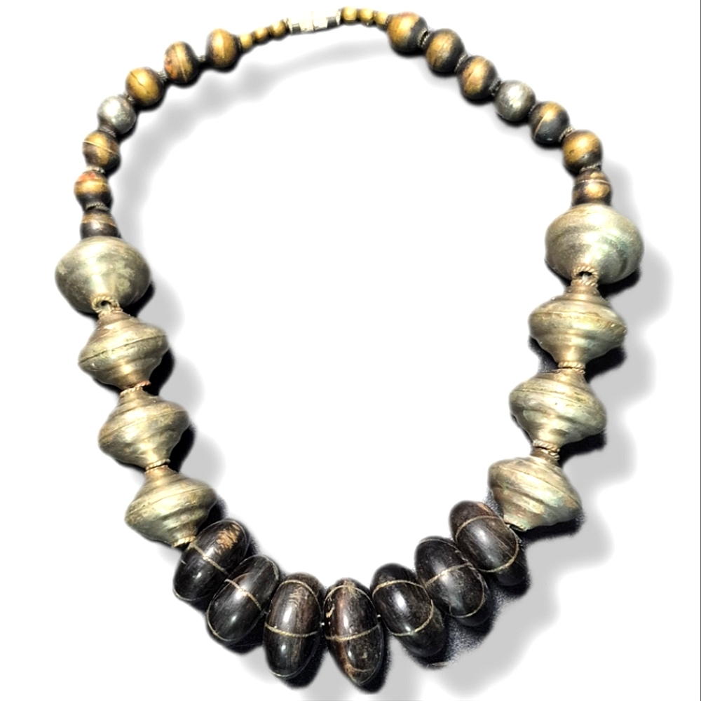 Vintage Women's Chunky Silver & Wooden Beaded Boho Style Necklace